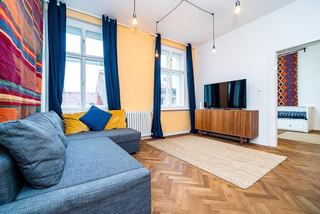 Elegant, Modern, 2-Bed Flat By Museum Of Prague Praga Exterior foto