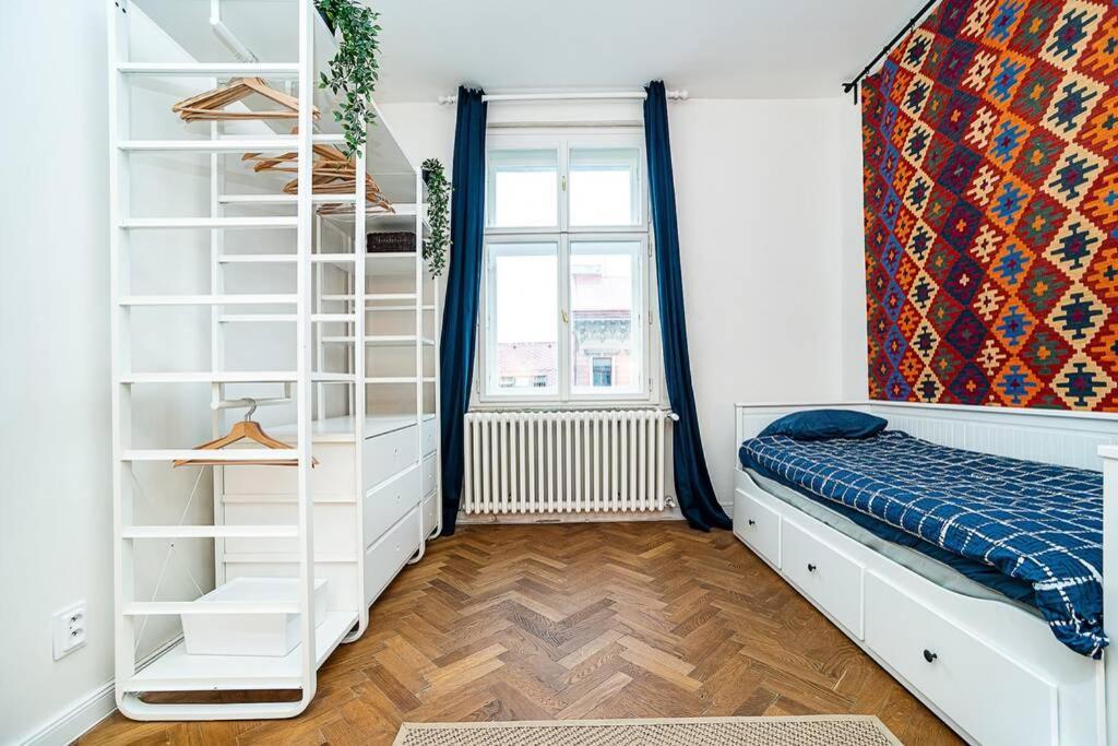 Elegant, Modern, 2-Bed Flat By Museum Of Prague Praga Exterior foto